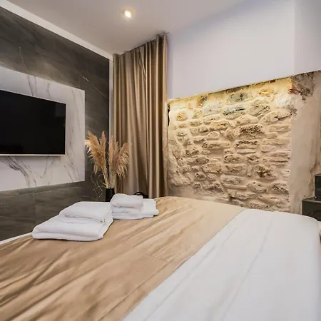 Apartament Emperor's Luxury - Unique Unesco Site Split